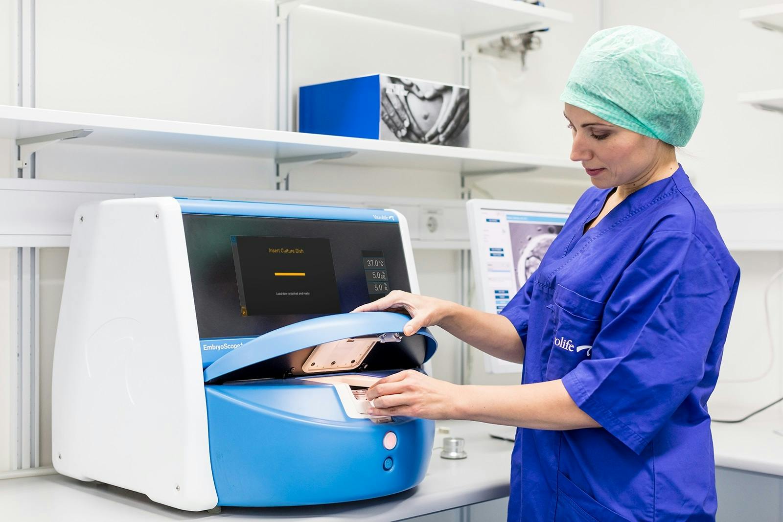 Time-lapse инкубатор для мониторинга эмбрионов в лаборатории ЭКО